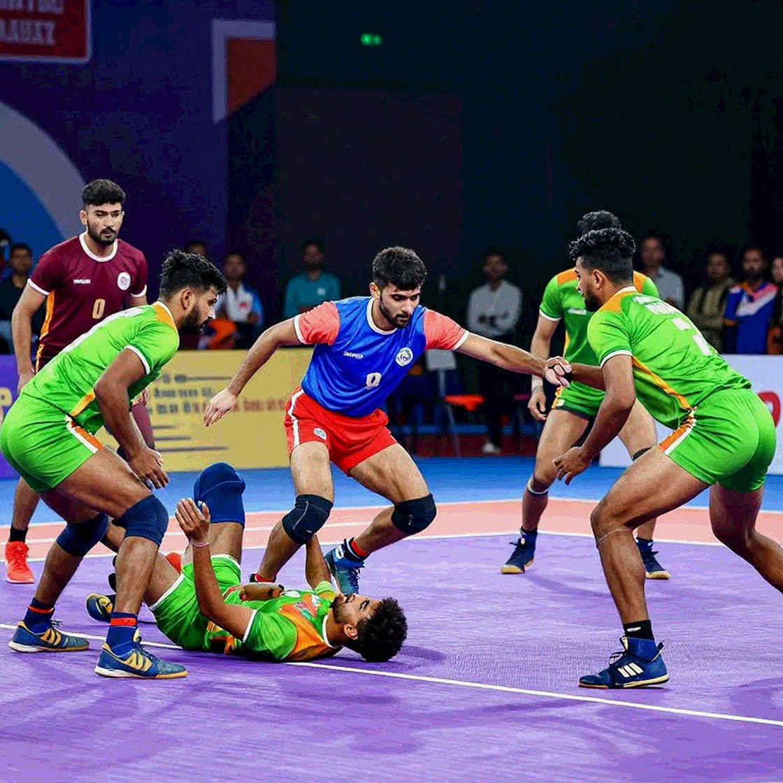 ৪৮-২৪ স্কোরলাইনের বাইরে: নেপালকে উড়িয়ে ফাইনালে ভারত, কিন্তু মহিলা কাবাডির আসল খবরটা অন্য জায়গায়