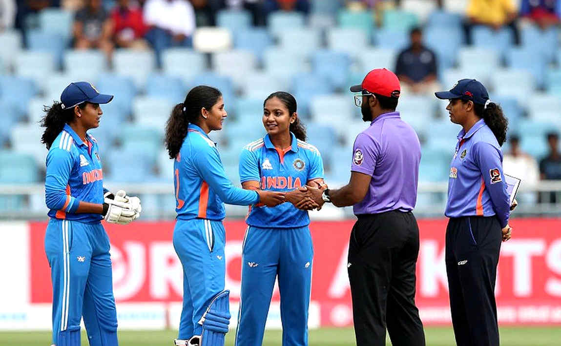 লেজার যখন নোটবুকের জায়গা নেয়: ক্রিকেটের এনওসি, ট্রান্সফার ক্লজ আর ডিআরএস লগে ব্লকচেইনের আসল প্রশ্ন