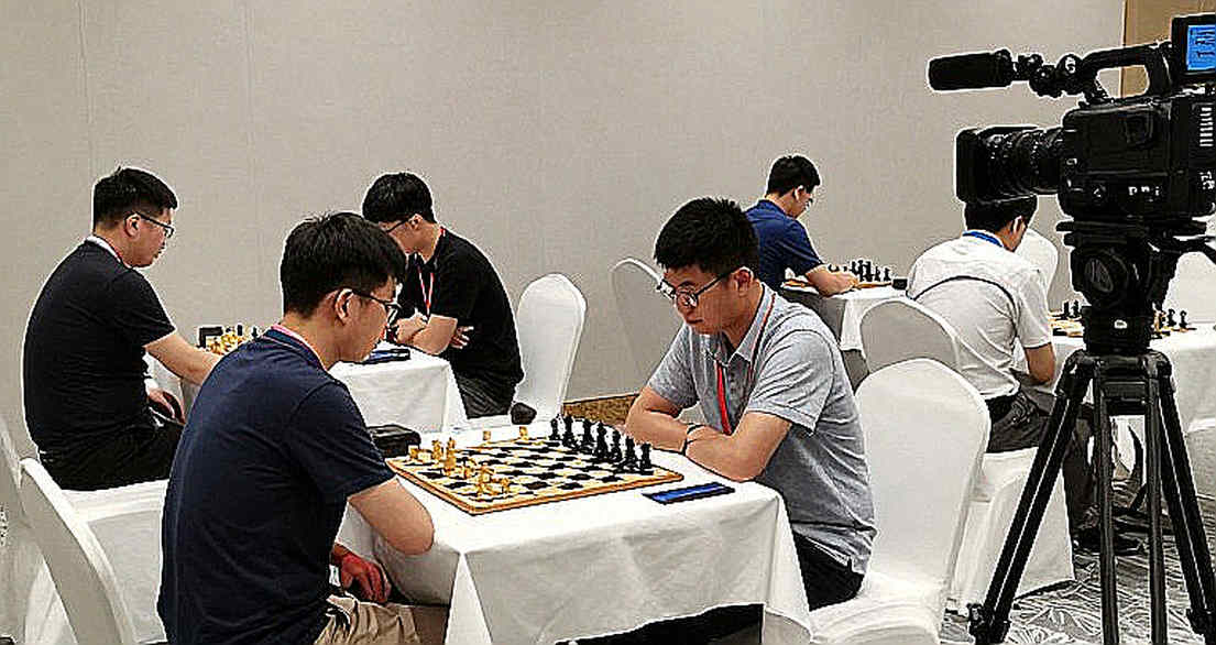 ভুল শিরোনামের ফাইল: ChessBase Magazine #২২৫ আর প্রশিক্ষণ-অ্যানোটেশনের খোলা হিসাব